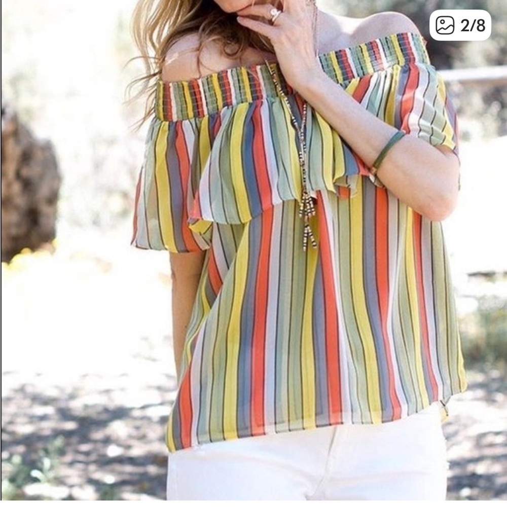 Cabi circus top off the shoulder, size large - Picture 2 of 7